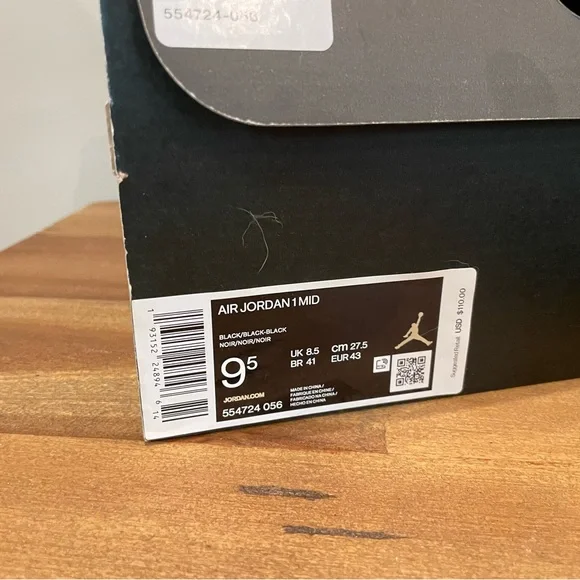 NWT Nike Men’s Air Jordan 1 Mid Black/Black - 2020 - 9.5 - Picture 3 of 6